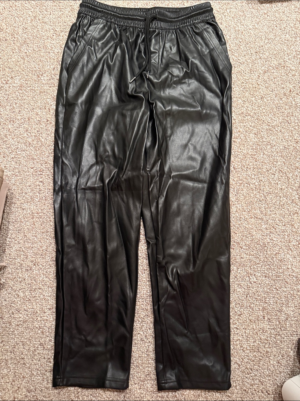 Women's Faux Leather Jogger Pants - Black